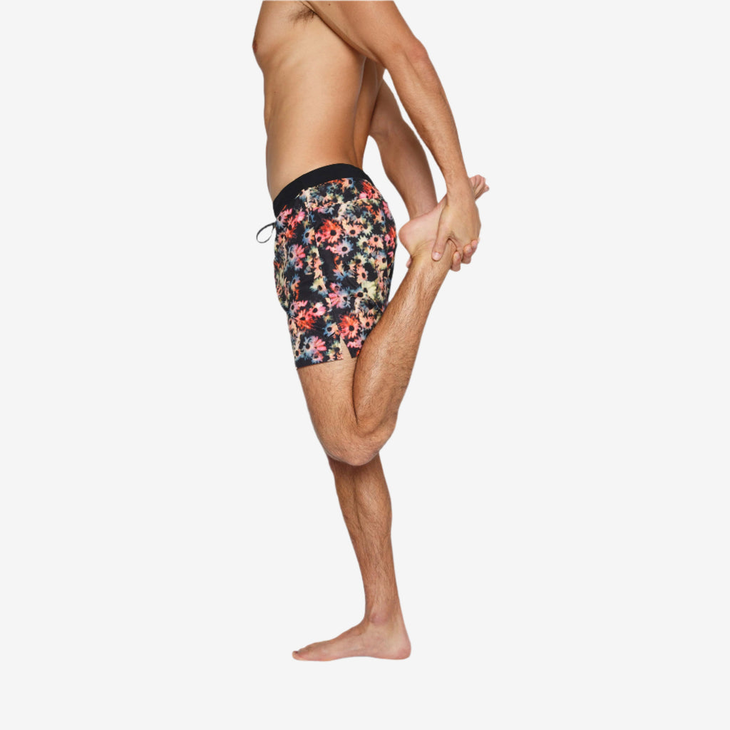 YOGA CROW MENS FLOW SHORTS - Black Floral