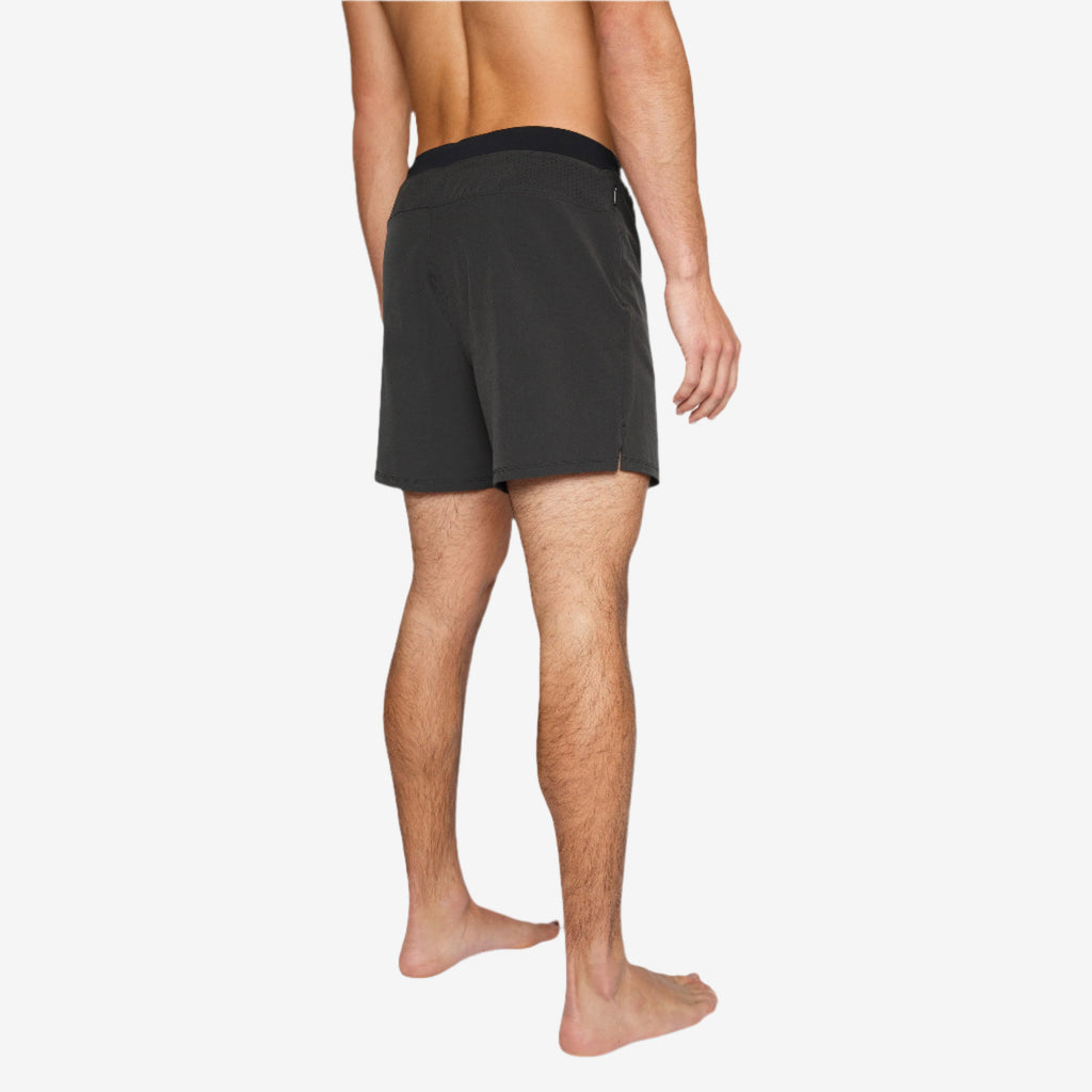 YOGA CROW MENS FLOW SHORTS - Faded Black