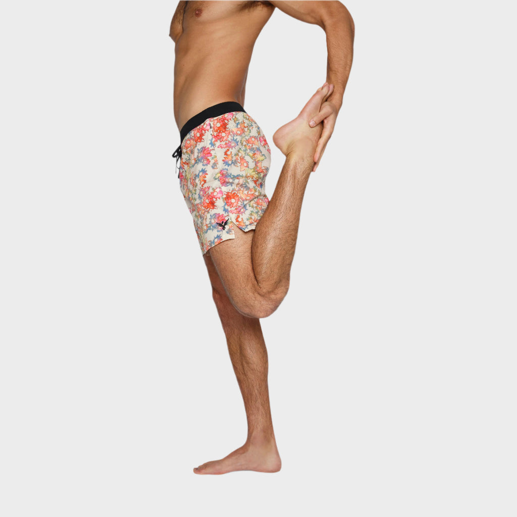 YOGA CROW MENS FLOW SHORTS - Sand Floral